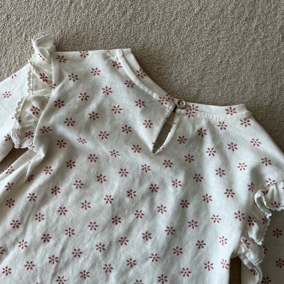 Aspen Kids Ruffle Shoulder Long Sleeve Top 24M - Picture 8 of 8